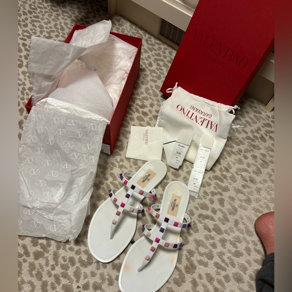 Valentino Rockstud sandals - Picture 2 of 7